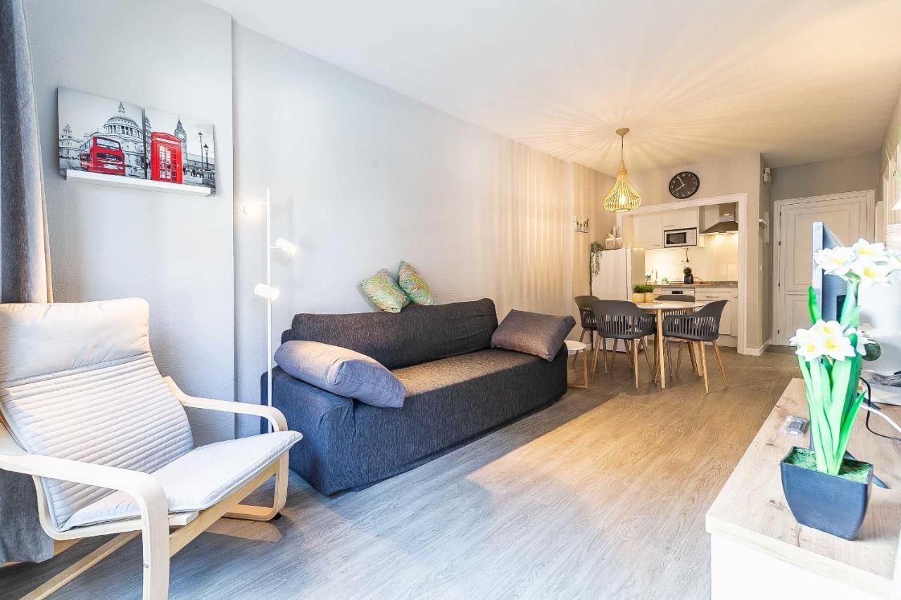 76-Lovely Beach Front Apartment In Fuengirola Exteriér fotografie