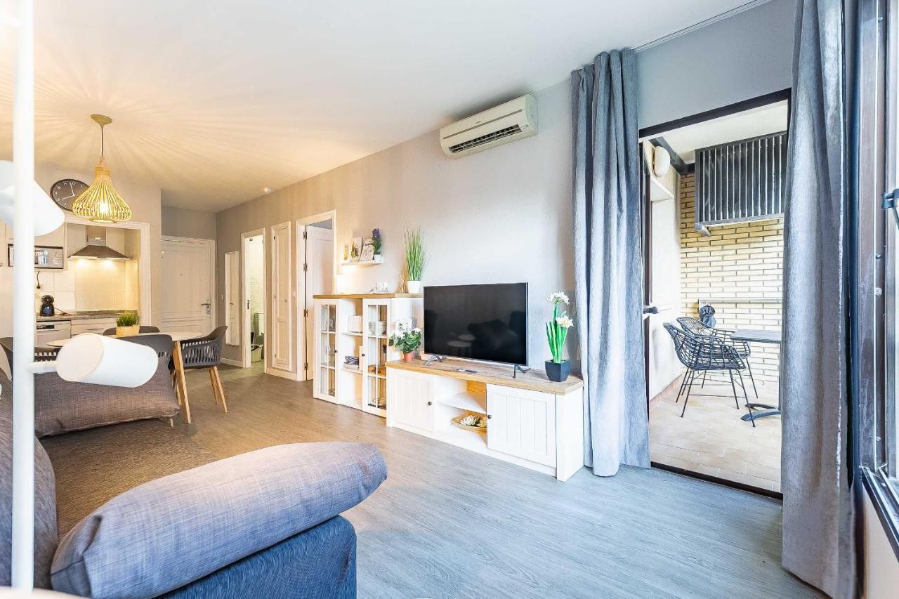 76-Lovely Beach Front Apartment In Fuengirola Exteriér fotografie