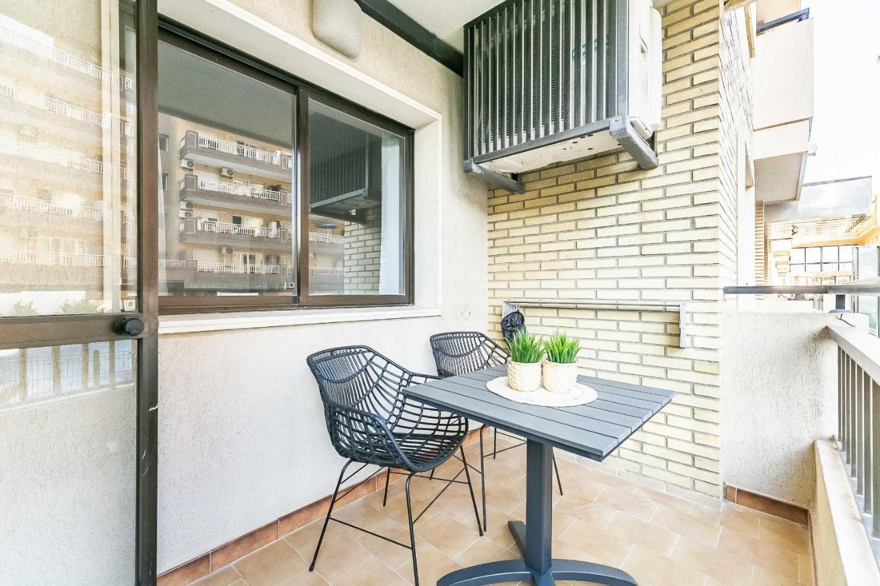 76-Lovely Beach Front Apartment In Fuengirola Exteriér fotografie