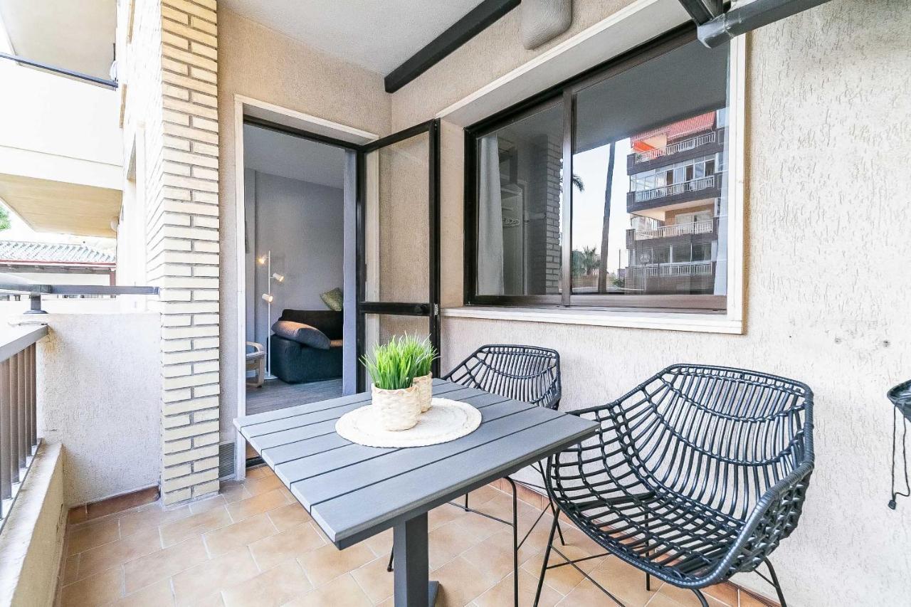 76-Lovely Beach Front Apartment In Fuengirola Exteriér fotografie